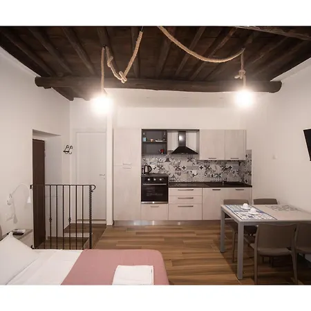 Matt House La Spezia